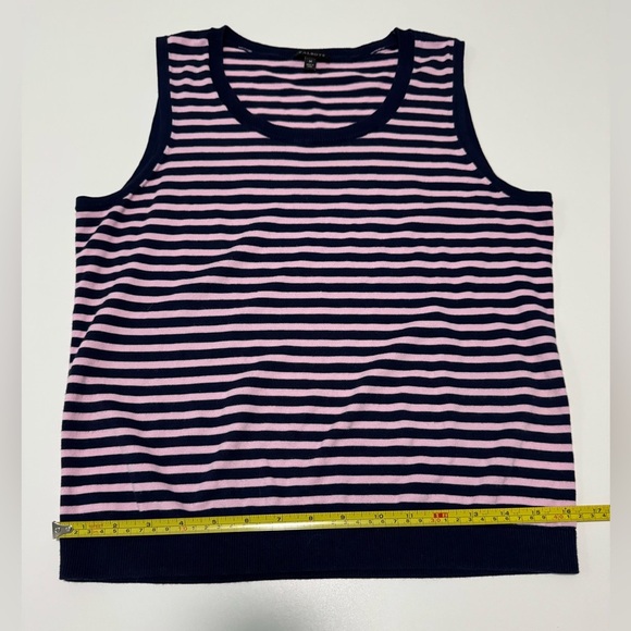 Talbots Pink and Navy Blue Sleeveless Sweater Vest / Tank Size M - Picture 6 of 8
